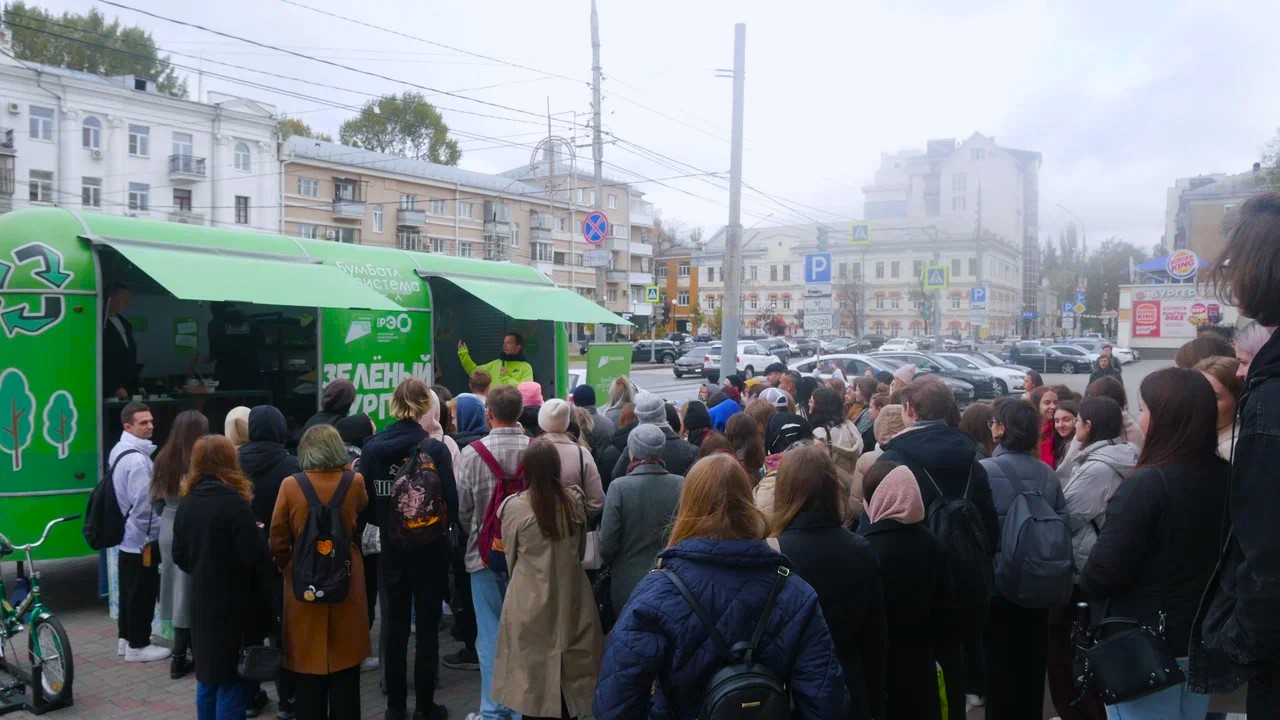 Более 15 000 человек присоединились к акции по сбору макулатуры «БумБатл» за неделю